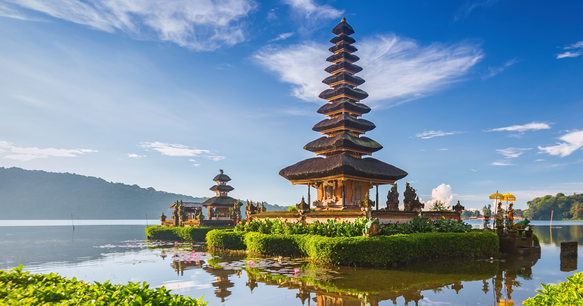 Tourist Attractions Near Bali Indonesia
